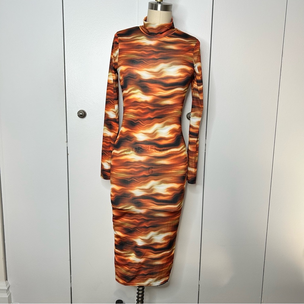 NWT Boohoo Bodycon Midi Dress